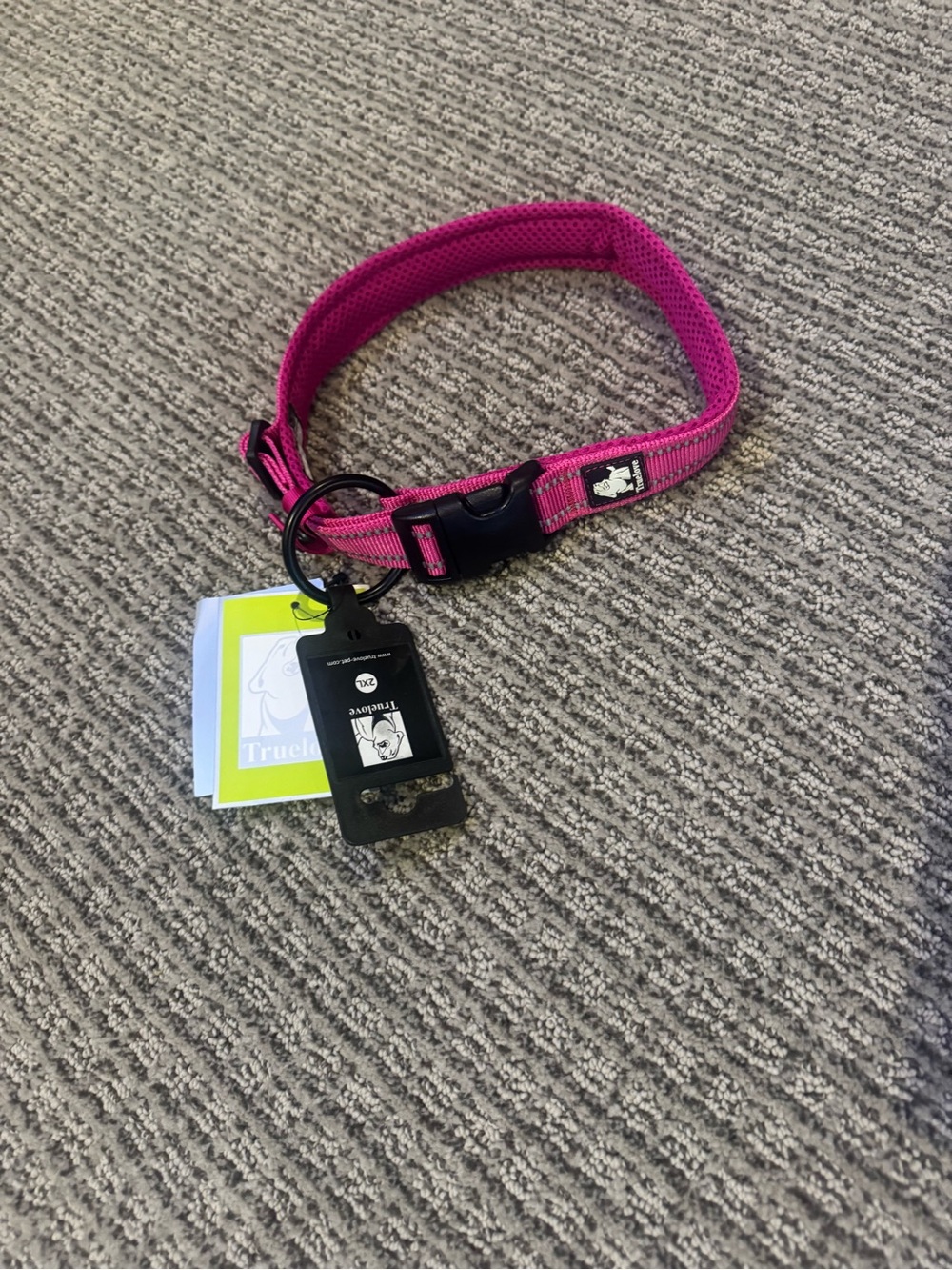 Truelove 2XL Bright Pink Padded Pet Collar with Tag Ring